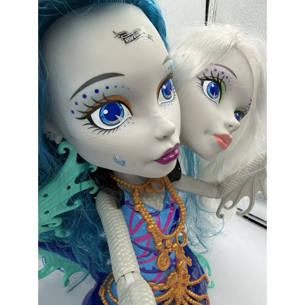 Monster High Great Scarrier Reef Peri & Pearl Styling Head Doll Mattel